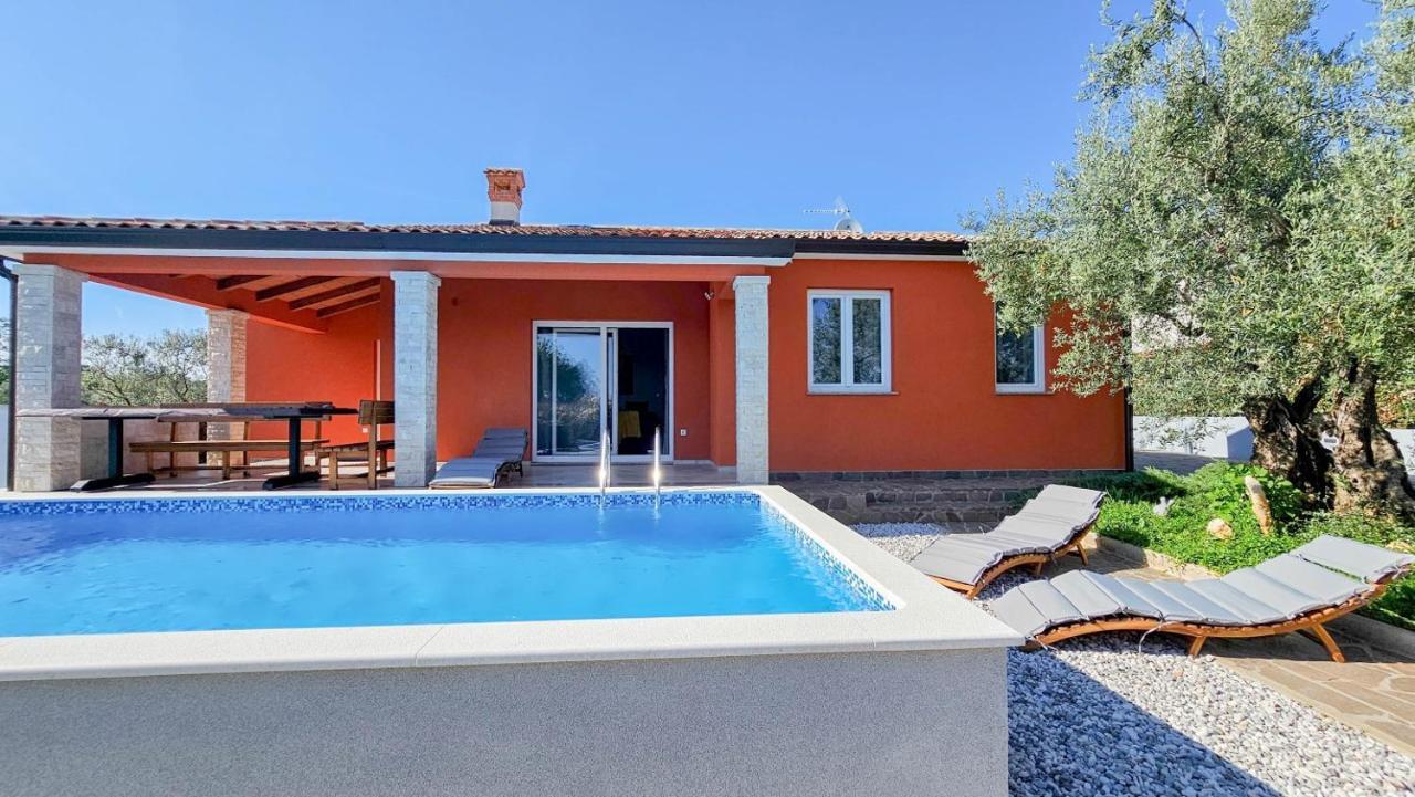 Casa Gojtan Villa Karigador Exterior photo